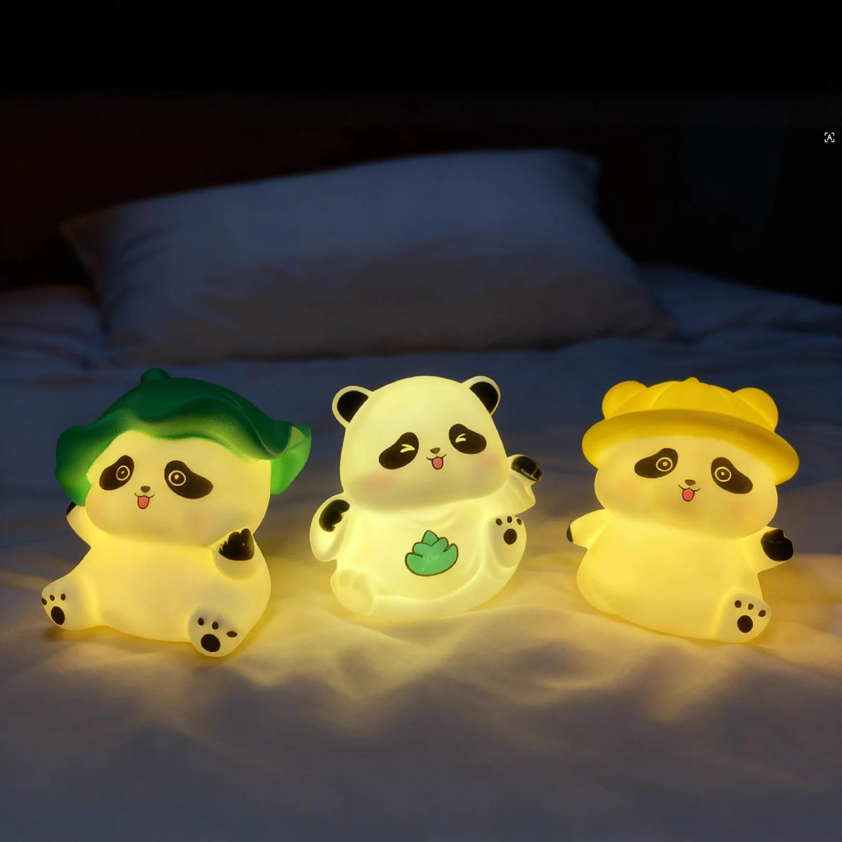 Heißes süßes Cartoon-Panda-Vinyl-Nachtlicht Kinder Heimdeko Geschenk Blind Box Tortenaufsatz Ornament Großhandel Ringwurf Cross-Border