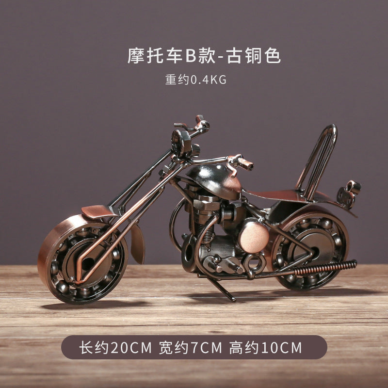 Cross-border Hot Selling Retro Style Iron Art Model Crafts Ornaments High-level Living Room Bedroom Desktop Decorations