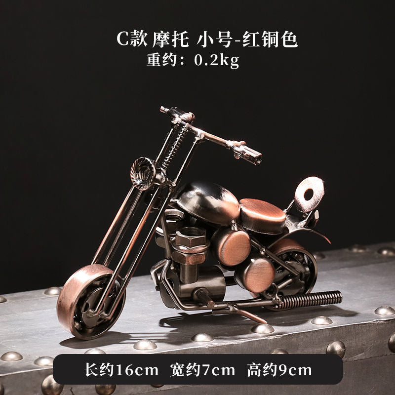 Cross-border Hot Selling Retro Style Iron Art Model Crafts Ornaments High-level Living Room Bedroom Desktop Decorations
