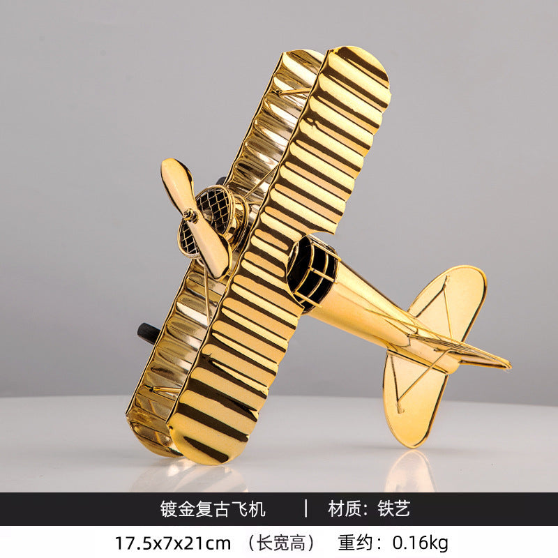 Cross-border Hot Selling Retro Style Iron Art Model Crafts Ornaments High-level Living Room Bedroom Desktop Decorations