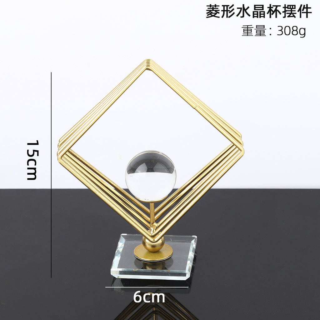 Scandinavian Style Accessible Luxury Golden Iron Leaf Decorations High-End Niche Living Room Tv Cabinet Wine Cabinet Desktop Decorations