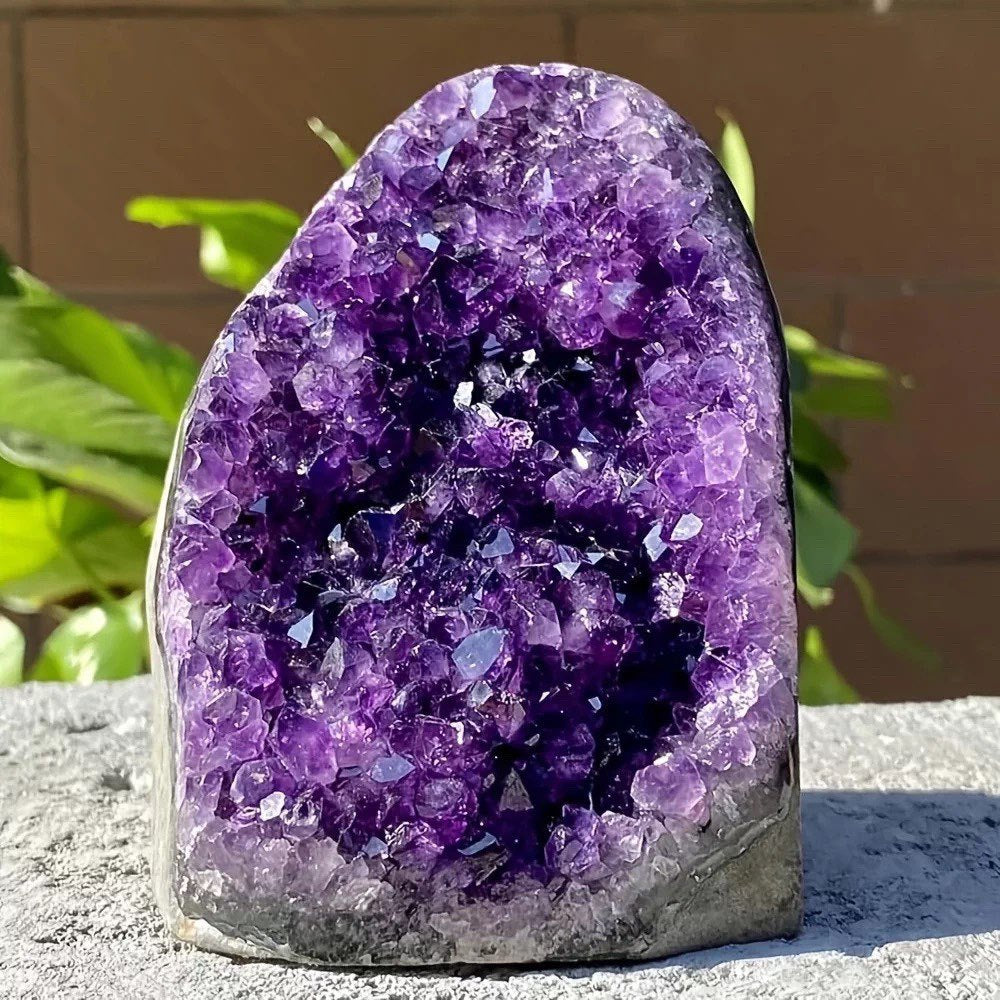 Natural Amethyst Cluster Amethyst Town Amethyst Cave Cornucopia Money Bag Home Amethyst Raw Stone Mineral Standard Ornaments