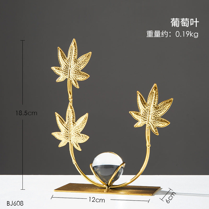 Scandinavian Style Accessible Luxury Golden Iron Leaf Decorations High-End Niche Living Room Tv Cabinet Wine Cabinet Desktop Decorations