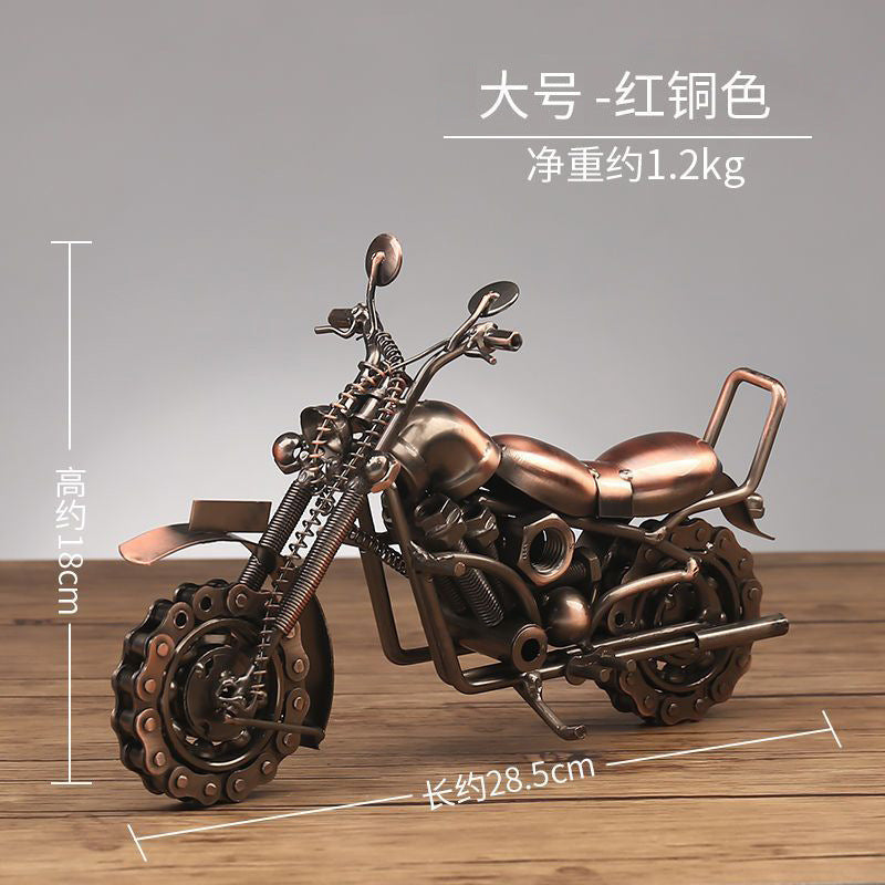 Cross-border Hot Selling Retro Style Iron Art Model Crafts Ornaments High-level Living Room Bedroom Desktop Decorations