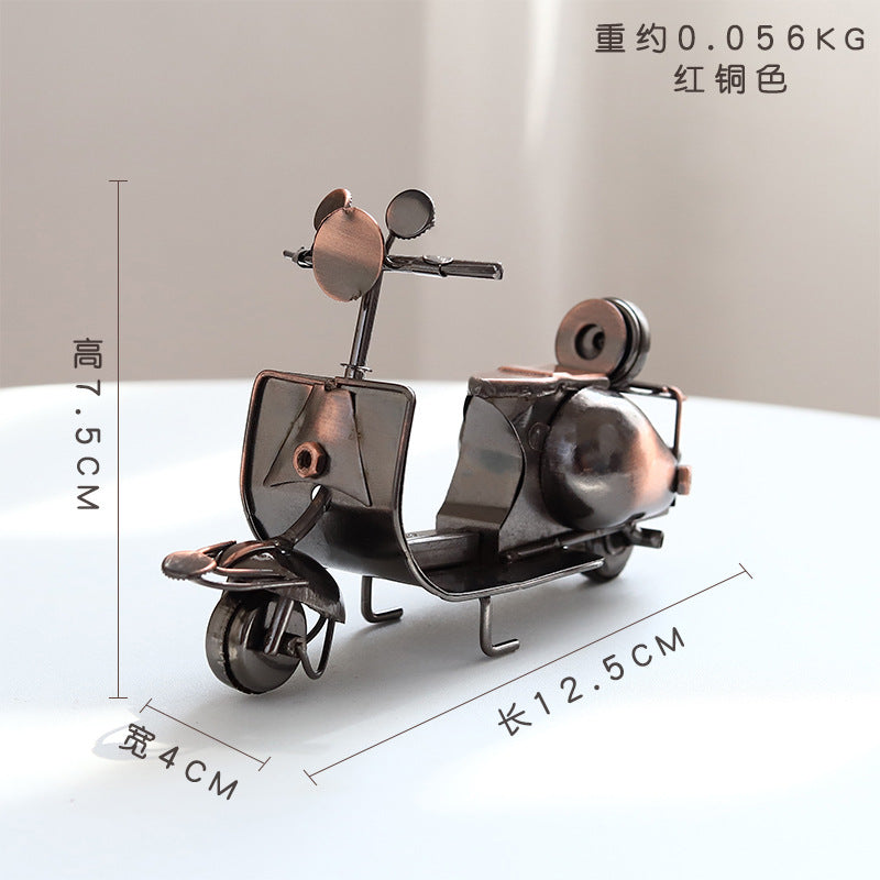 Cross-border Hot Selling Retro Style Iron Art Model Crafts Ornaments High-level Living Room Bedroom Desktop Decorations